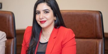 طلب إحاطة بشأن التوسع في مشروعات الطاقة المتجددة