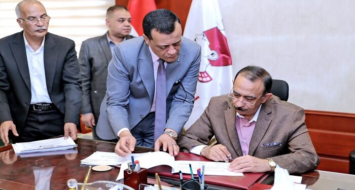 بنسبة نجاح 72.87%.. محافظ سوهاج يعتمد نتيجة الشهادة الإعدادية