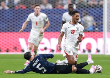 كأس العالم 2026.. التعادل السلبي يحسم الشوط الأول بين الأرجنتين وإنجلترا