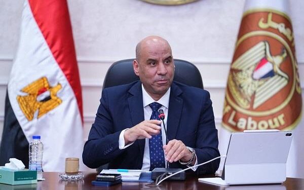 وزير العمل: 3000 فرصة عمل جديدة بمشروع المحطة النووية بالضبعة.. برواتب تبدأ من 15 ألف جنيه
