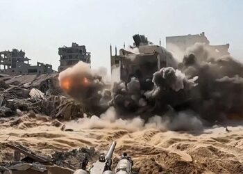 استشهاد 3 فلسطينيين بينهم طفلة في غارات إسرائيلية على غزة