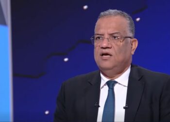 محمود مسلم: إيران تستخدم مضيق هرمز ورقة ضغط على واشنطن.. والمنطقة أمام مرحلة شديدة الخطورة