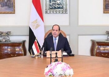 السيسي: الشعب المصري يضم الكثير من المواهب يمكن أن تصل إلى نفس مستوى كفاءة النجوم الحاليين للمنتخب