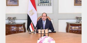 السيسي: الشعب المصري يضم الكثير من المواهب يمكن أن تصل إلى نفس مستوى كفاءة النجوم الحاليين للمنتخب