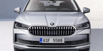 سعر ومواصفات سكودا سوبيرب 2026