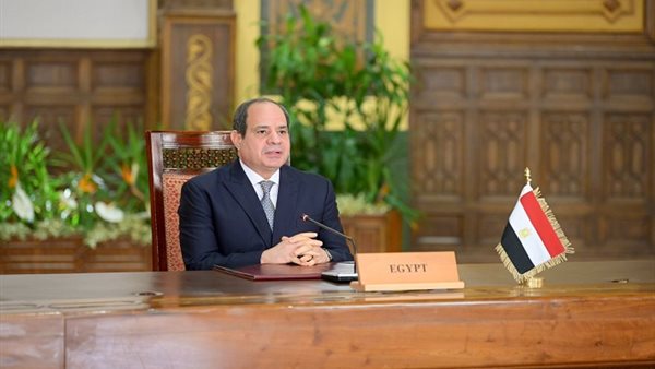 السيسي يوجه بتذليل أي عقبات تواجه المستثمرين في المجال الصناعي
