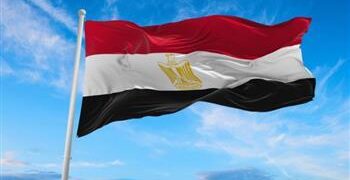مصر تهيب بوسائل الإعلام الأجنبية تحري الدقة في تناول حادث استهداف السفينتين بميناء دمياط