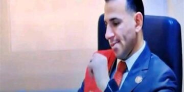 ضبط منتحل صفة قاضٍ للاستيلاء على أموال مواطنين.. والتحقيق مع 3 موظفين لتسهيل دخوله محكمة شمال القاهرة
