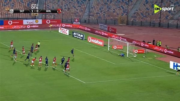 الأهلي يفوز على الشرقية إنبي بثلاثية في افتتاح الدوري