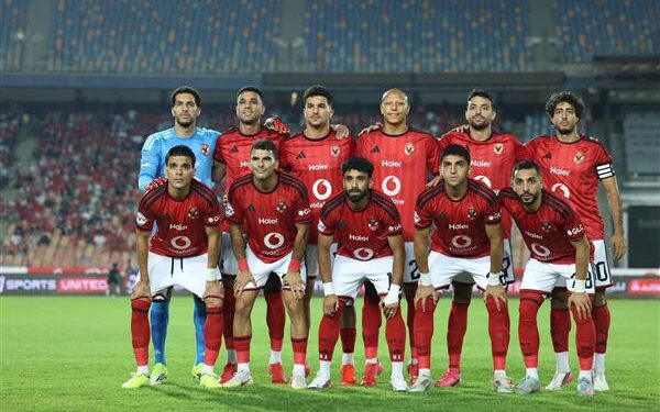 الدوري الممتاز.. عموتة يعلن تشكيل الأهلي أمام سموحة