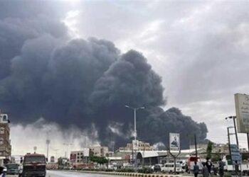 غارة جوية تستهدف تجمعات للحوثيين غربي تعز اليمنية