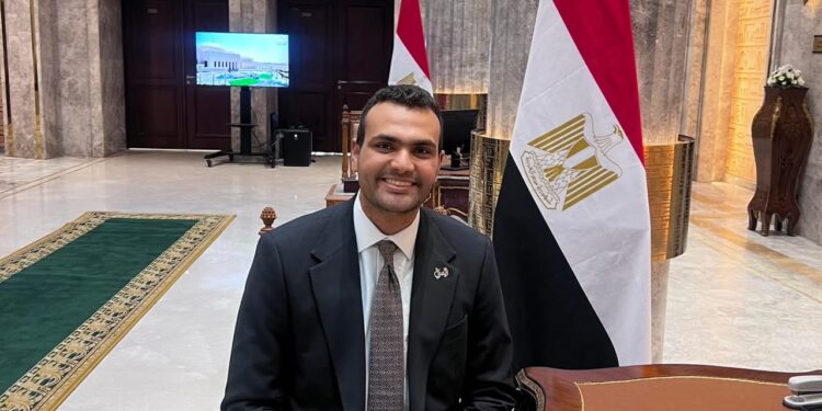 النائب حسين هريدي يفتح ملف واقعة مدرس ووكيل تعليم قنا ويطالب وزير التعليم بالتحقيق