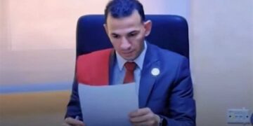 رفض طلب رد هيئة محكمة في محاكمة القاضي المزيف وتغريمه 12 الف جنيه